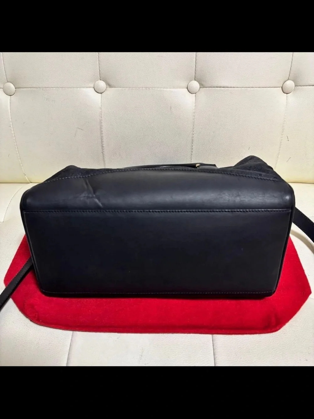 Gucci Black GG Canvas Top-Handle Shoulder Bag
